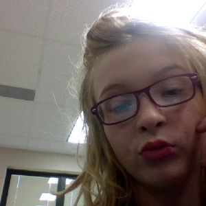 Meet your Posher, Cameron